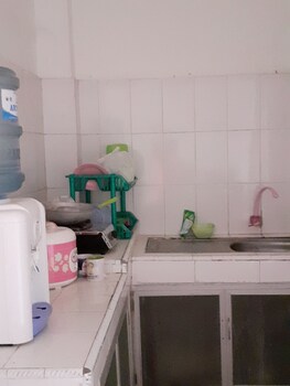 Almira Homestay Near Airport - Hostel,Tanjung Johor>>Jambi,1 star