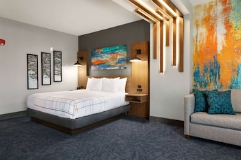 la quinta inn and suites by wyndham college station north