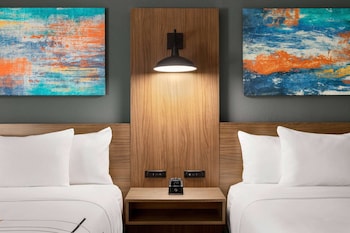 la quinta inn and suites by wyndham college station north