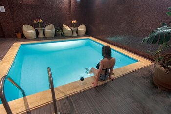 garden hotel and spa