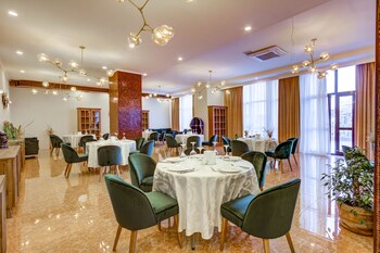 garden hotel and spa