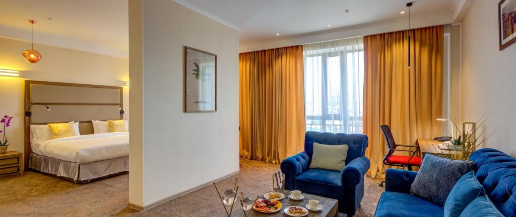 Garden Hotel & Spa,Selektsionnoye>>Bishkek,4 star
