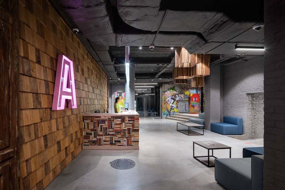 campus community a hotel