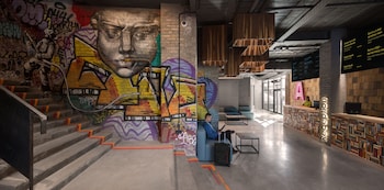 campus community a hotel