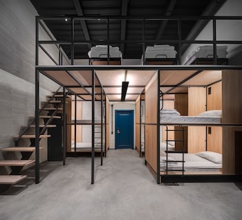 campus community a hotel