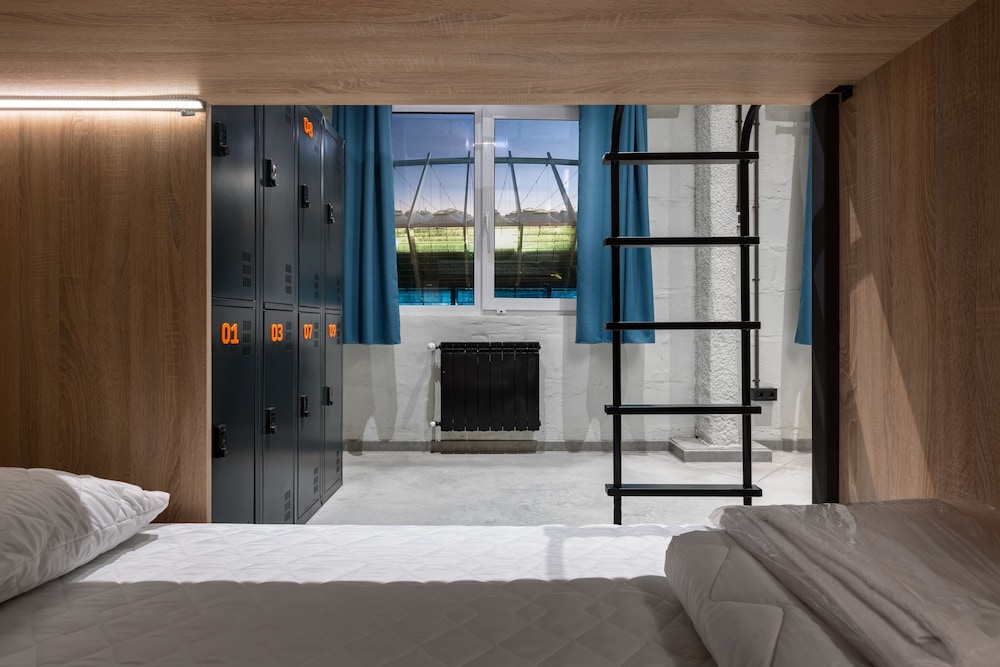 campus community a hotel