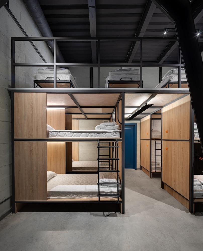 campus community a hotel