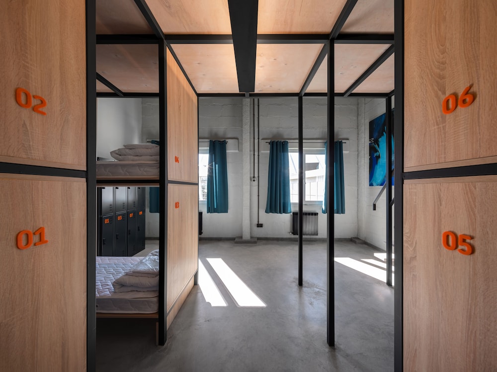 campus community a hotel