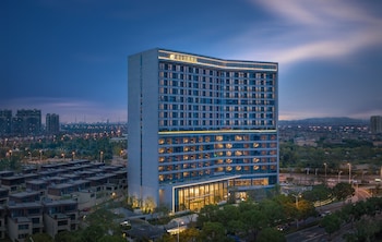 new century hotel zhenhai