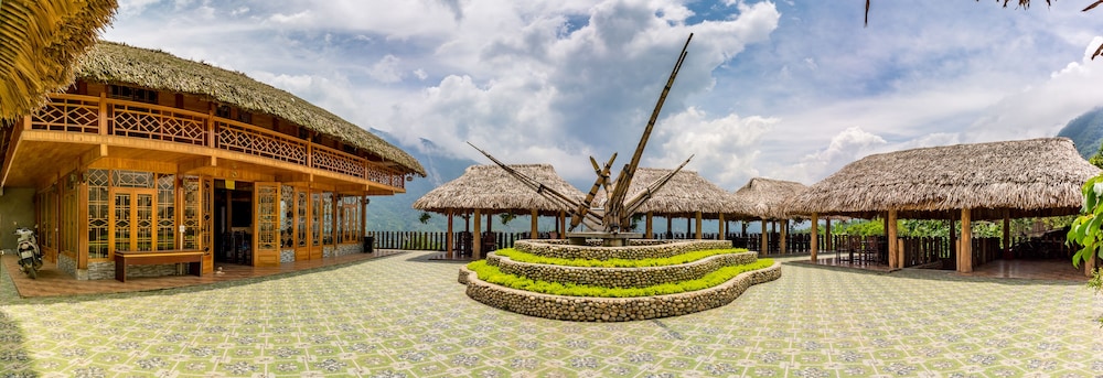 khen mong nature hotel