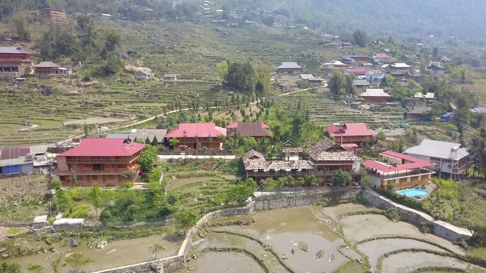 khen mong nature hotel