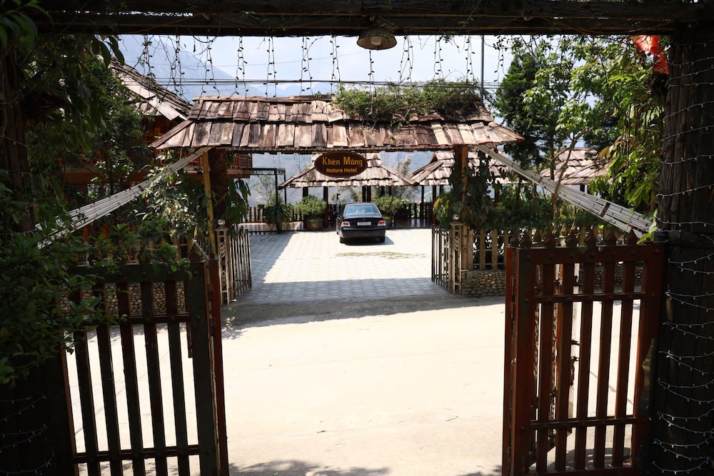 khen mong nature hotel