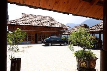 khen mong nature hotel