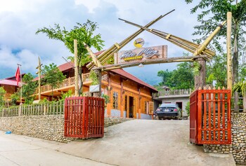 khen mong nature hotel