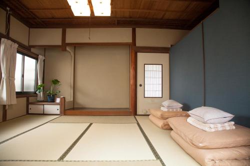 guest house tokonoma hostel