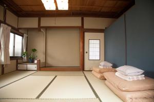 guest house tokonoma hostel
