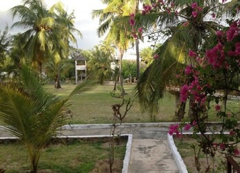 Dudu Villas N Cottages,Lamu-Shela Road Shela Lamu,1.5 star