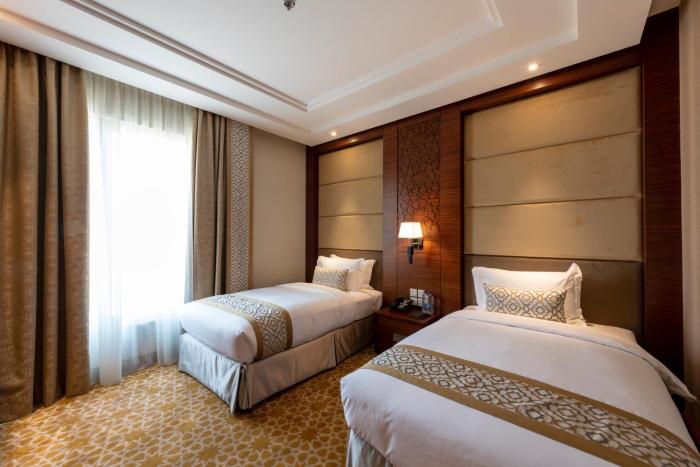 taj jeddah hotel apartment