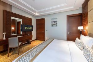 taj jeddah hotel apartment