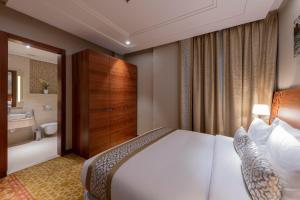 taj jeddah hotel apartment