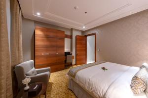 taj jeddah hotel apartment