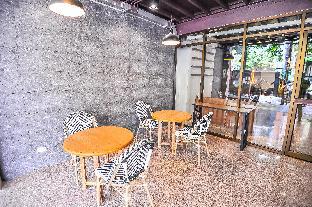 7 days premium hotel at icon siam station