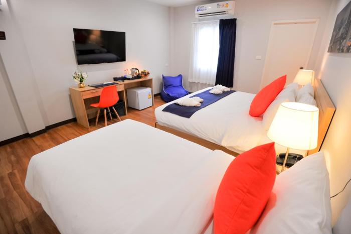 7 days premium hotel at icon siam station