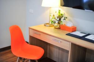7 days premium hotel at icon siam station