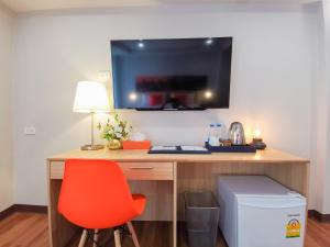 7 days premium hotel at icon siam station
