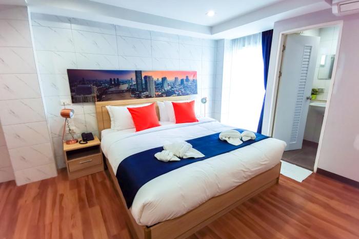 7 days premium hotel at icon siam station