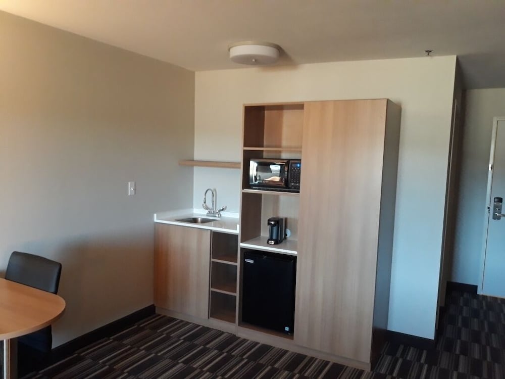 microtel inn and suites by wyndham woodland park
