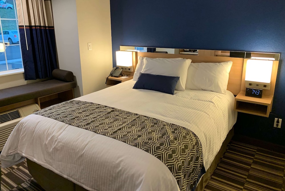 microtel inn and suites by wyndham woodland park