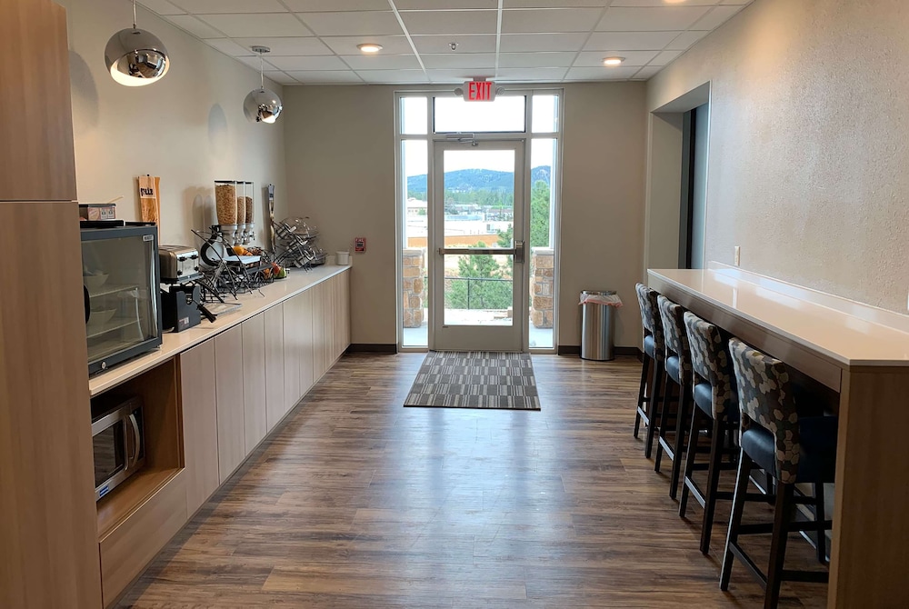 microtel inn and suites by wyndham woodland park