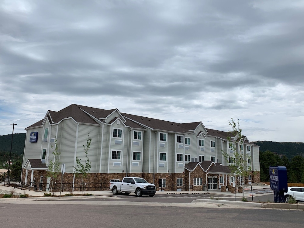 microtel inn and suites by wyndham woodland park