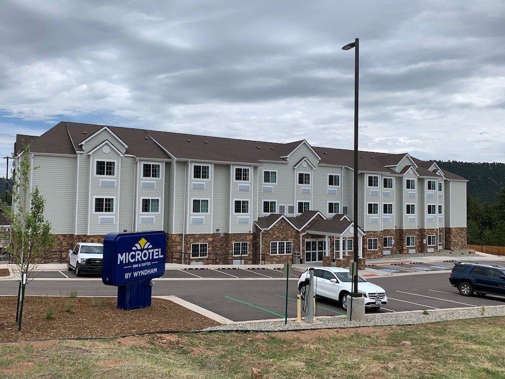 microtel inn and suites by wyndham woodland park