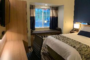 microtel inn and suites by wyndham woodland park