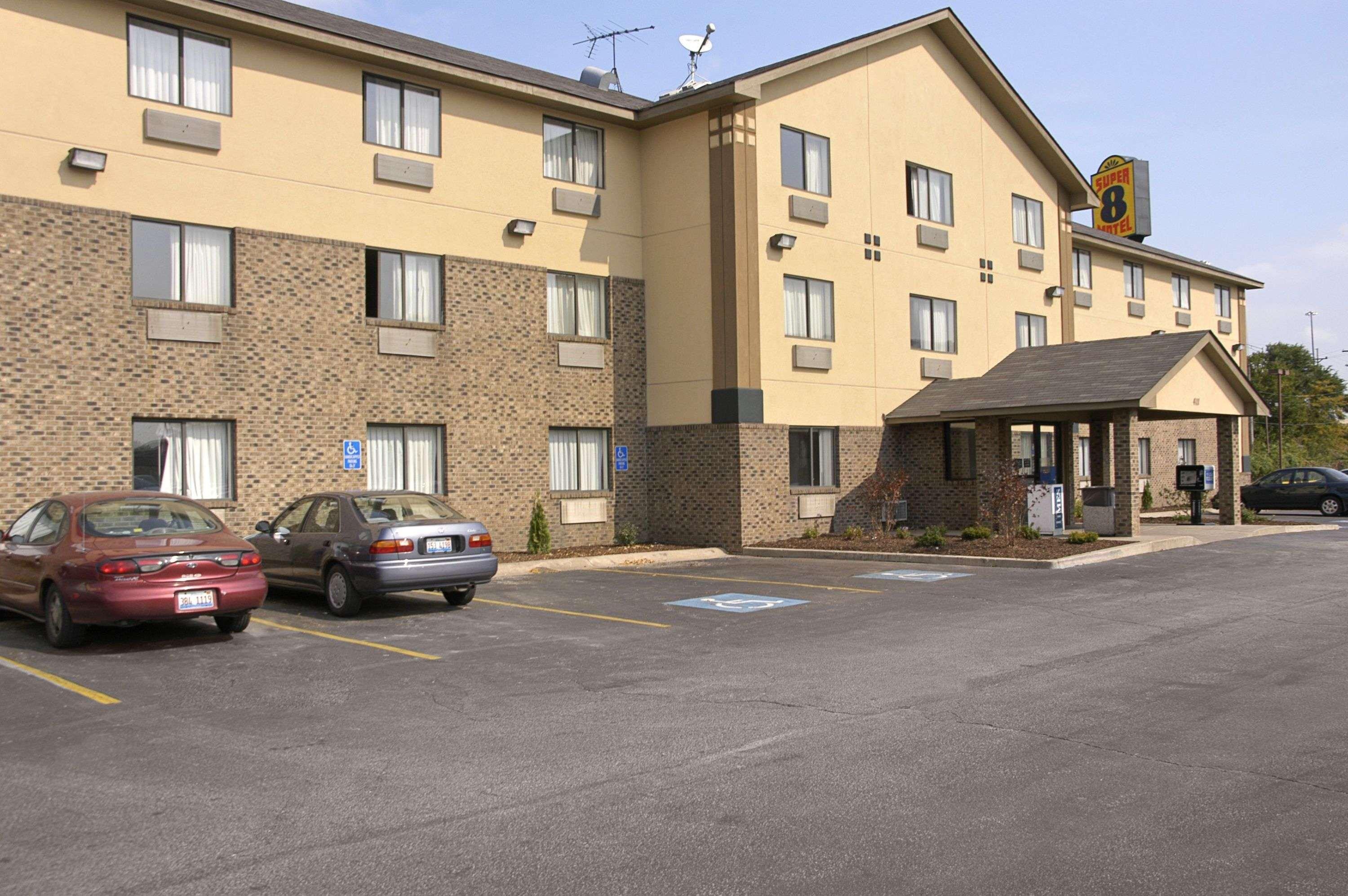 Super 8 By Wyndham Hammond/North,Hammond>>Calumet City,2 star