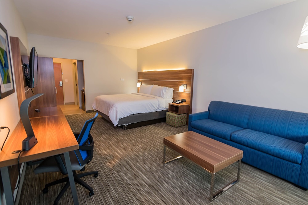 hol inn exp and suites houston north i 45 spring