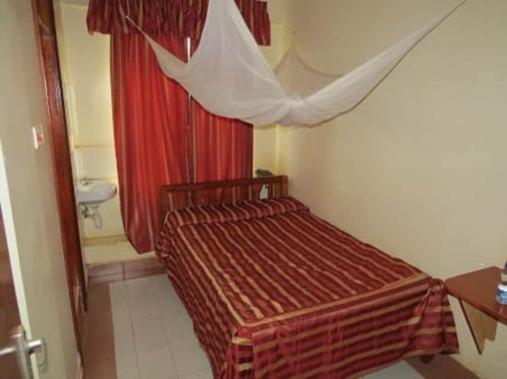 kings meat world hotel