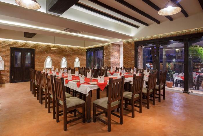 hotel thamel house