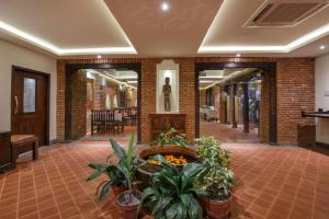hotel thamel house