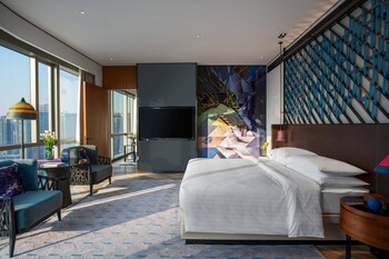 renaissance nanning hotel