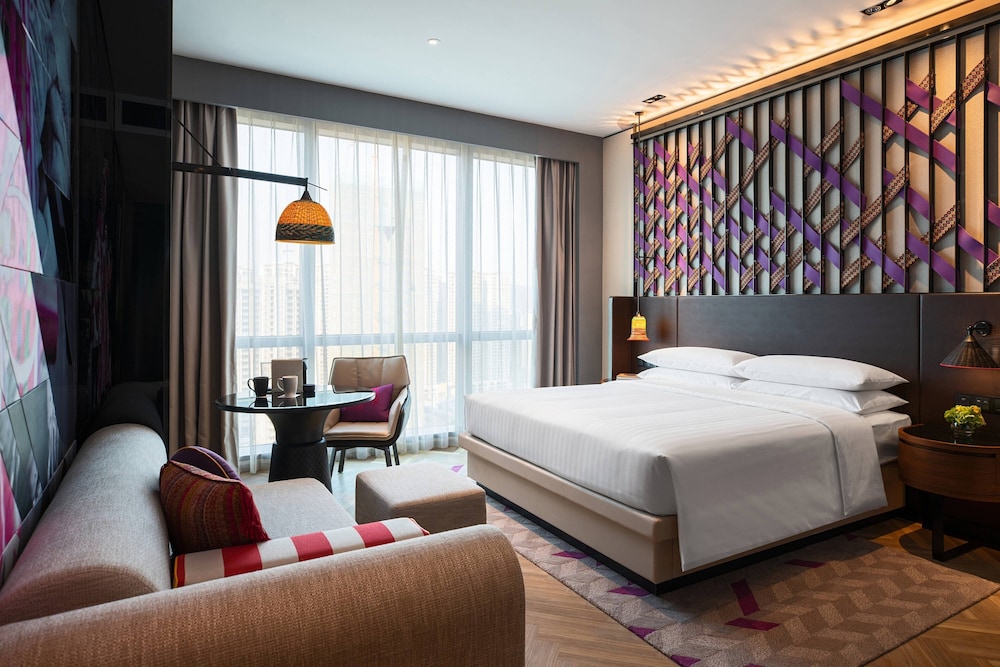 renaissance nanning hotel