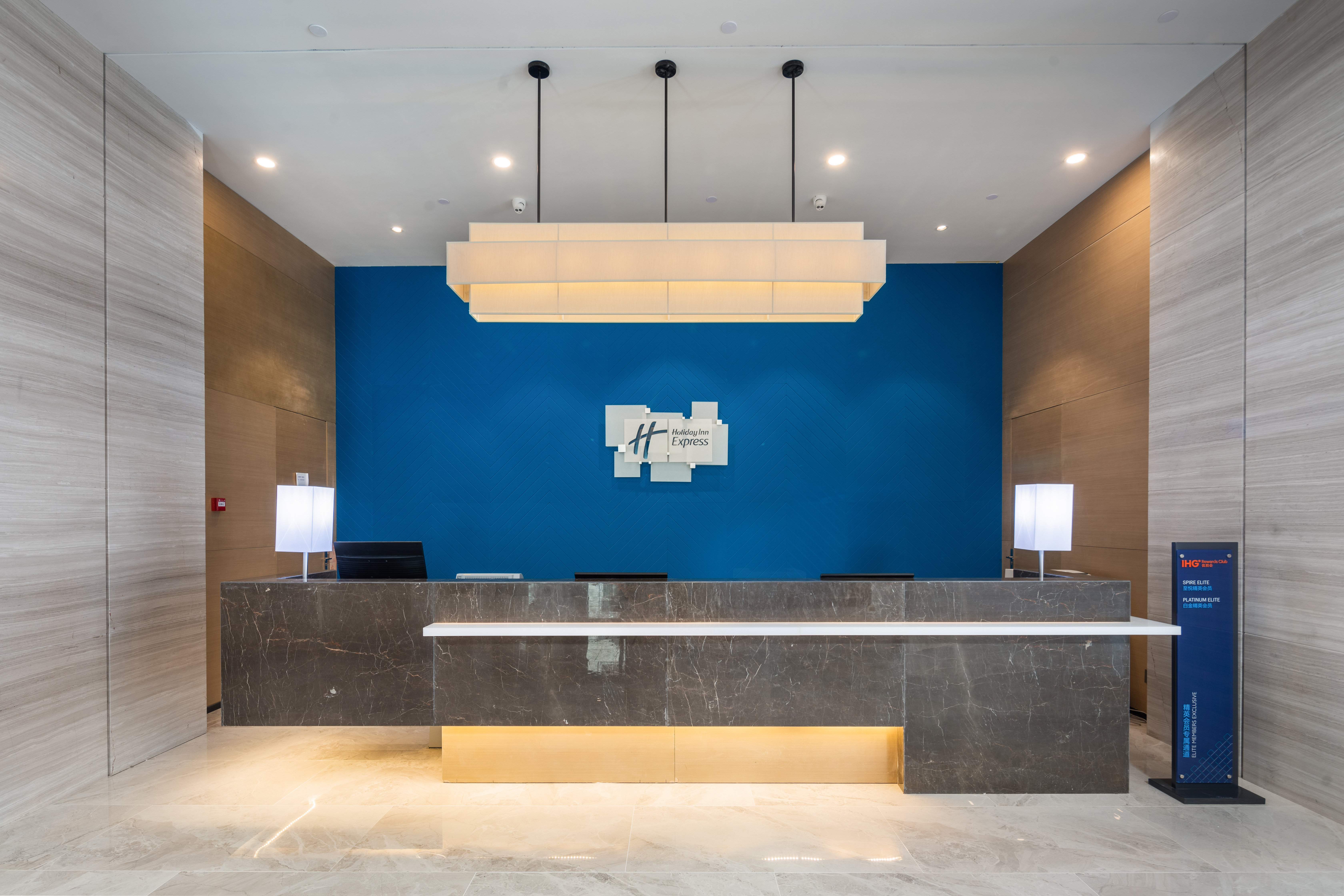 holiday inn express kaifeng city center an ihg hotel