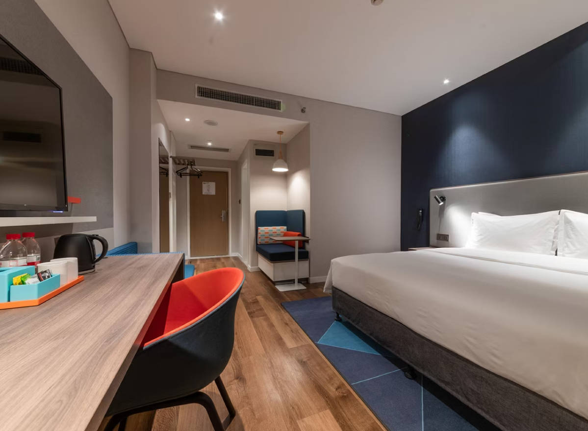 holiday inn express kaifeng city center an ihg hotel