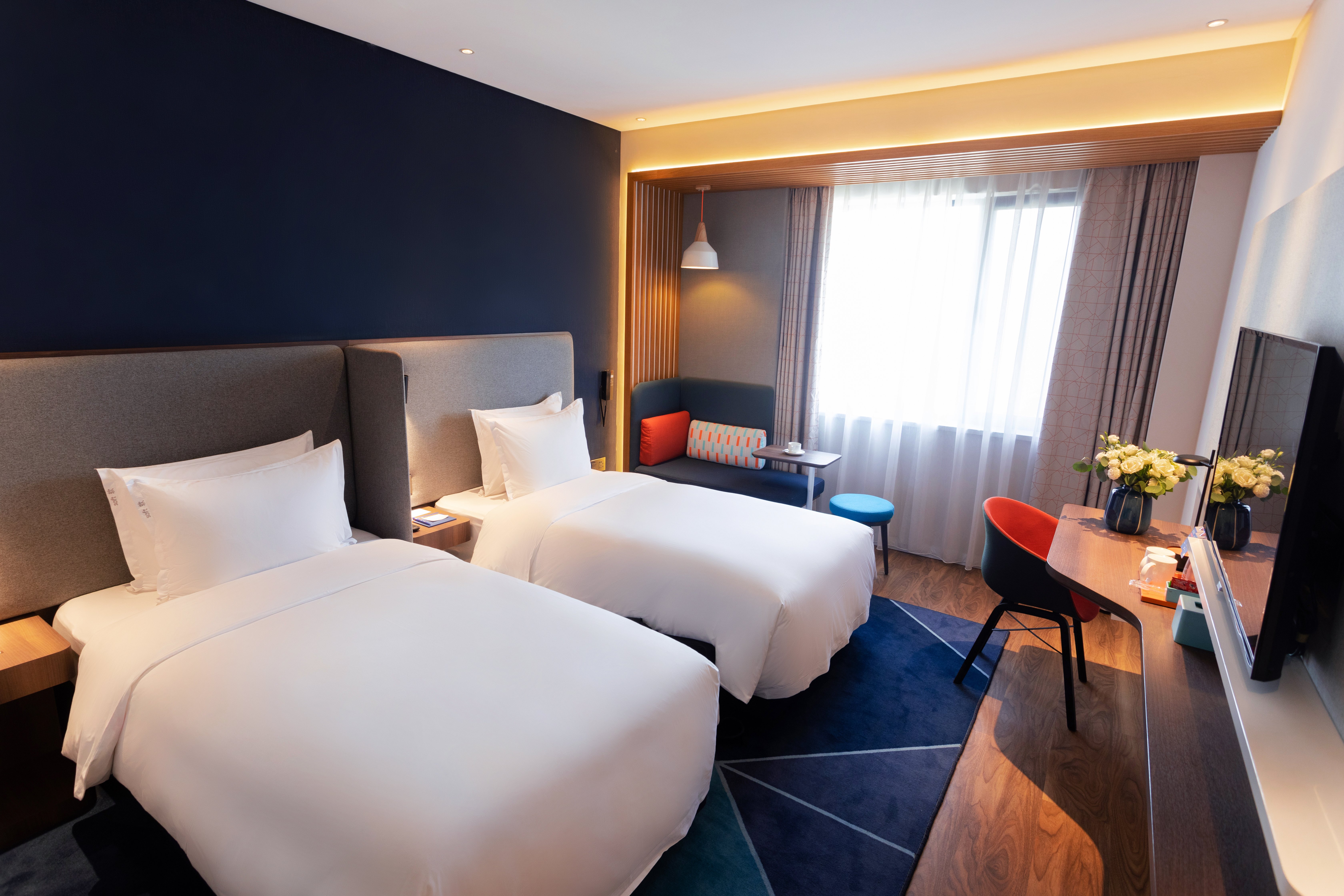 holiday inn express kaifeng city center an ihg hotel