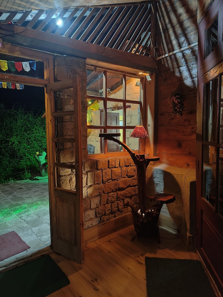 leela heritage villa