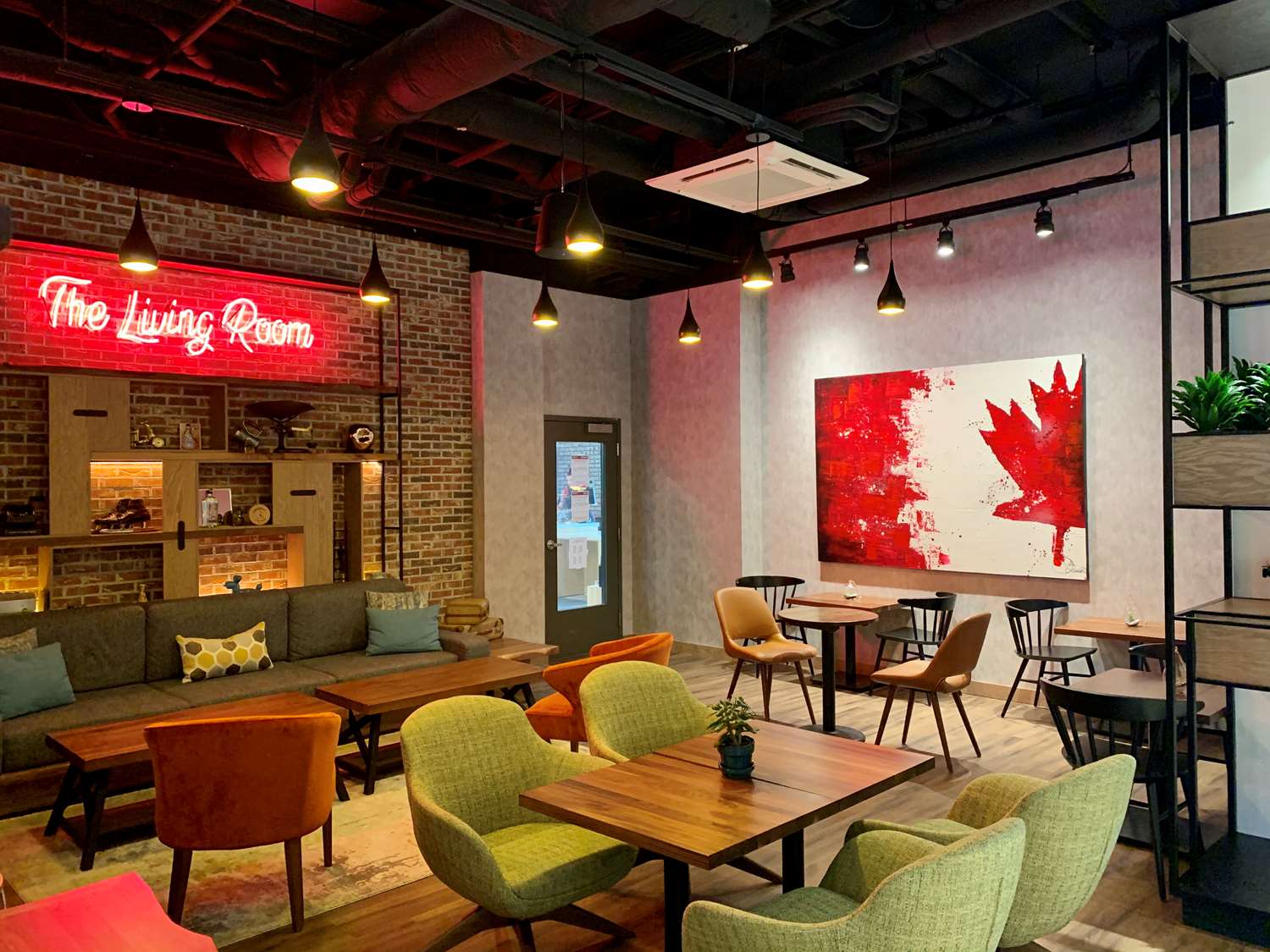 canvas moncton tapestry collection by hilton