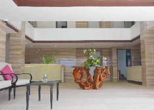 commander suites de boracay