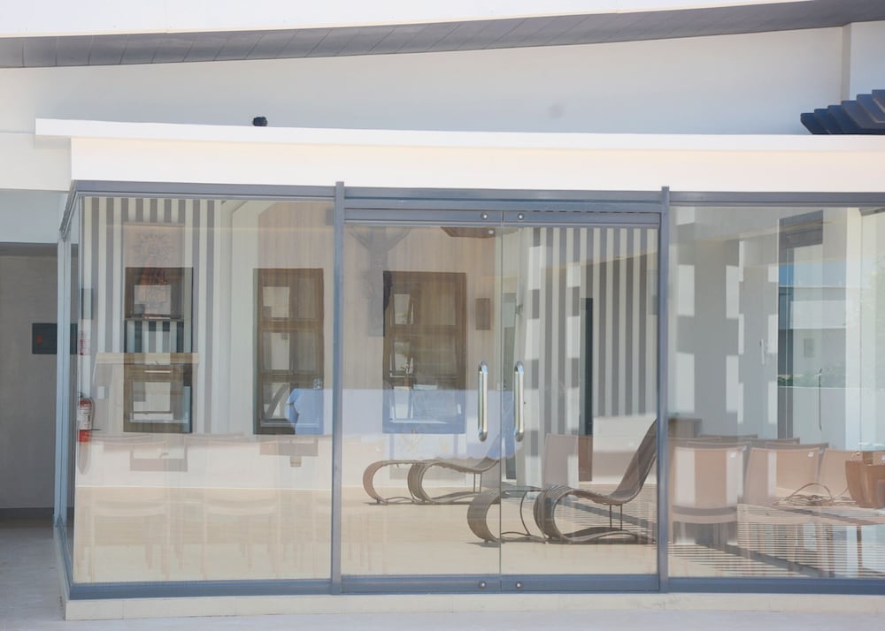 commander suites de boracay